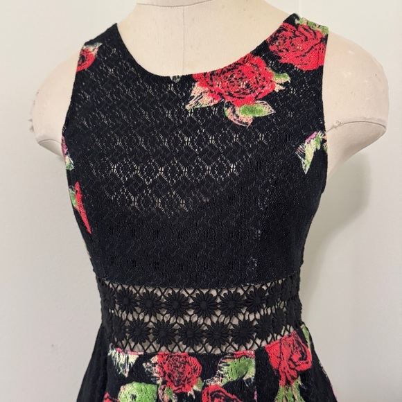Free People 2 Black Floral Fit & Flare Mini Dress ~ Y2K 90’s Dark Romantic Fairy - Picture 3 of 9